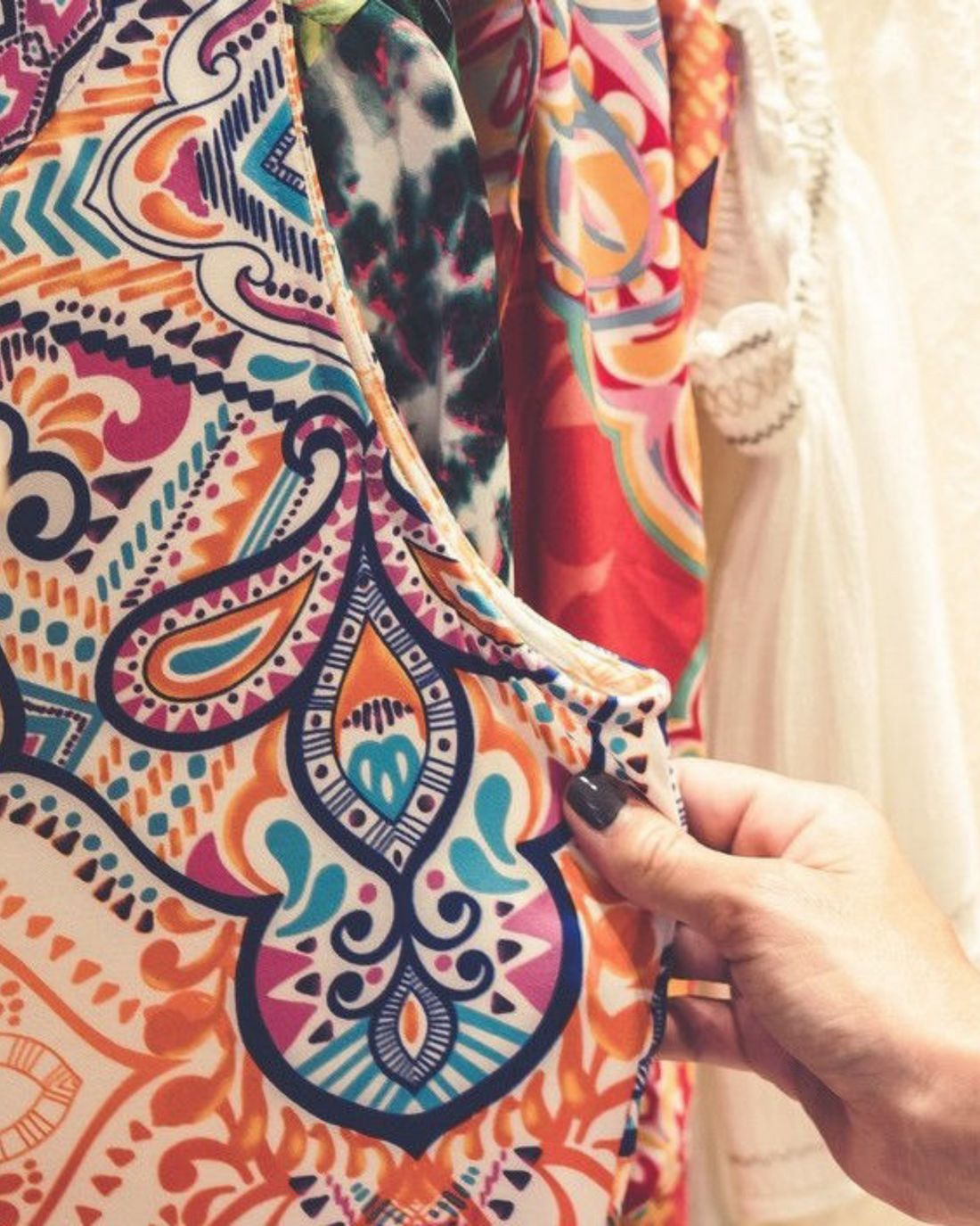 A indústria fast fashion e os seus impactos econômicos e sociais