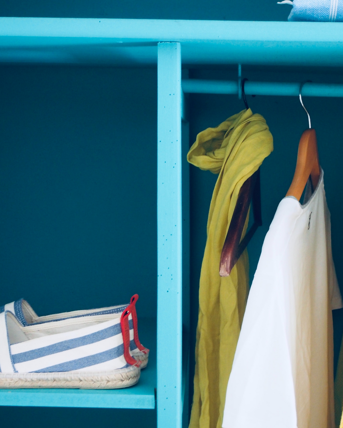 8 dicas para fazer a limpa e organizar o guarda-roupa de uma vez por todas